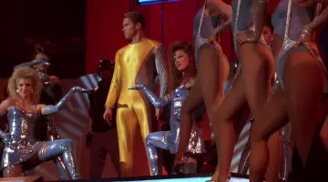 The suit Adidas yellow of Ben Richards (Arnold Schwarzenegger) The Running Man