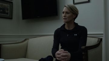 The sweatshirt Under Armour Claire Underwood (Robin Wright) in House of Cards