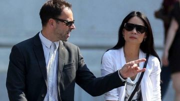 Sunglasses Persol of Sherlock Holmes (Jonny Lee Miller) in Elementary S04E02