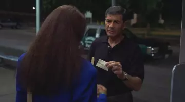 The visiting card of Max Cherry (Robert Forster) in Jackie Brown