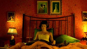 La lampe cochon de Amélie (Audrey Tautou) dans Le Fabuleux Destin d'Amélie Poulain