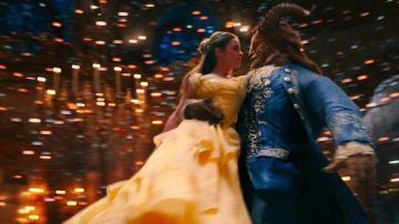 El vestido amarillo de Bella (Emma Watson) en La Bella y la Bestia