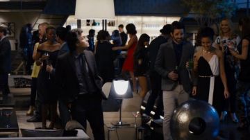 The lamp in the apartment of Tony Stark (Robert Downey Junior) in the Avengers age of Ultron