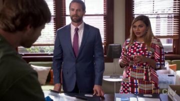 the dress Mindy Lahiri (Mindy Kaling) in The Mindy project