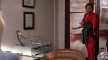 The dress Mindy Lahiri (Mindy Kaling) in The Mindy project