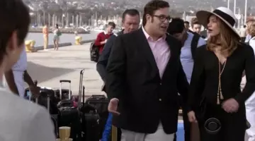 the suit jacket of Sylvester Dodd (Ari Stidham) in Scorpio