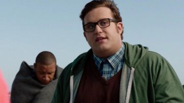 jacket jogging Sylvester Dodd (Ari Stidham) in Scorpio