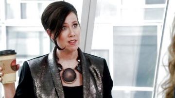 Jacket sequined Elie Tahari Diana Trout in Younger S1E1