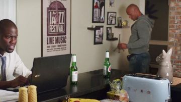 La tostadora SMEG de Calvin Joyner (Kevin Hart) en Almost Secret Agents