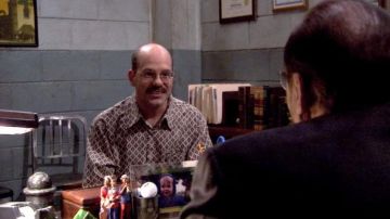 The chair-Navy from Tobias Fünke (David Cross) in's arrested Development