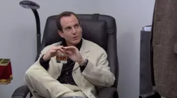 The lamp view behind Gob Bluth (Will Arnett) in's arrested Development