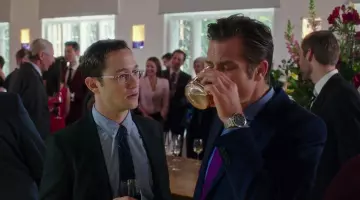 The Rolex watch Submariner of the CIA agent (Timothy Olyphant) in Snowden