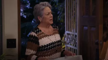 Alfred Dunner Rue Top worn by Elsa (Terri Hoyos) as seen in Lopez vs Lopez (S03E11)