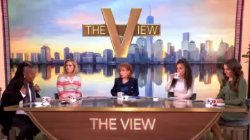 Veronica Beard Miller Dickey Blazer de Poudre de grano cruzado usado por Joy Behar como se vio en The View el 16 de enero de 2025