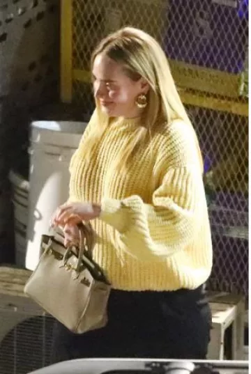 Hermes Birkin Bag Sauge Clemence with Gold Hardware worn by Adele in Los Angeles on January 18, 2025