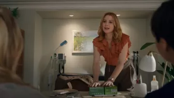 Blusa Ulla Johnson Liv usada por Melinda Monroe (Alexandra Breckenridge) como se ve en Virgin River (S06E01)