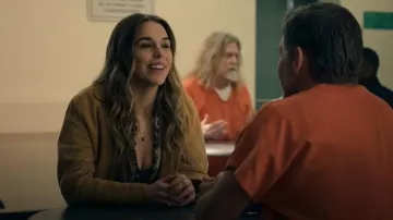 Saressa Designs Elise Gatien worn by Lark (Elise Gatien) as seen in Virgin River (S06E01)