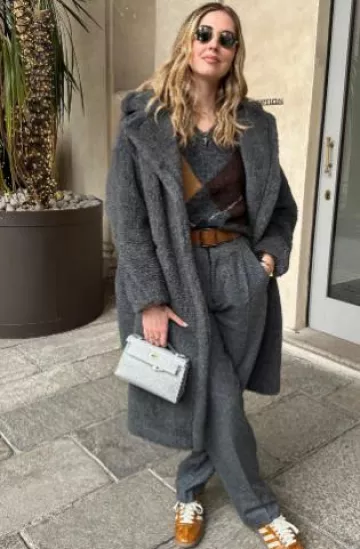 Manteau Max Mara Teddy Icon Bear porté par Chiara Ferragni sur sa Story Instagram le 18 janvier 2025