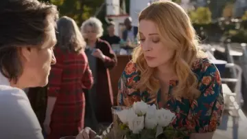 Ulla Johnson Olina vestido midi floral de algodón usado por Melinda Monroe (Alexandra Breckenridge) como se ve en Virgin River (S06E08)