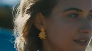 Autumn's golden star earrings  (Imogen Poots) in Outer Range (S01E02)