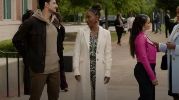 Alice + Olivia Andrew High Waisted Bootcut Slim Pant worn by Gabi Mosely (Shanola Hampton) as seen in Found (S02E09)