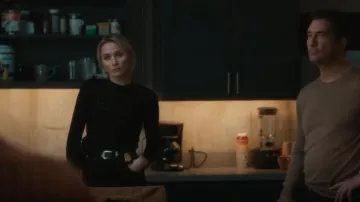 Sea New York Black Rue Fine Knit Gauge High Neck Sweater porté par Nina Chase (Shantel VanSanten) comme on le voit dans FBI : Most Wanted (S06E07)
