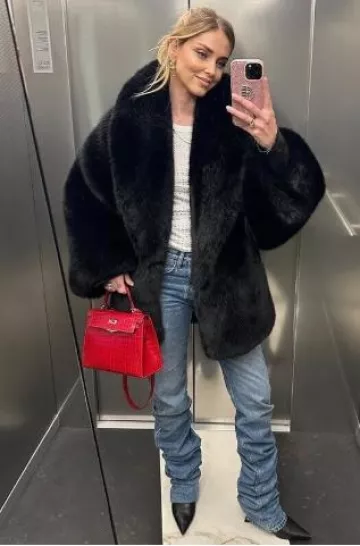 La bottine Attico Cheope portée par Chiara Ferragni sur sa Story Instagram le 22 janvier 2025