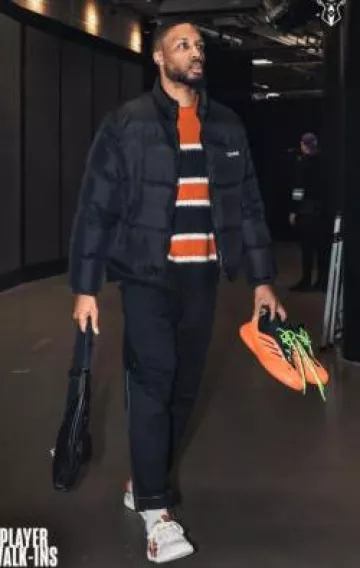 Celine Black Western Puffer Jacket worn by Damian Lillard on the Instagram account @chicagobulls