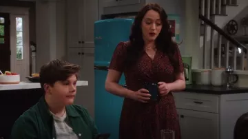 Old Navy Wrap Floral Dress worn by Riley (Kat Dennings) as seen in Shifting Gears (S01E01)