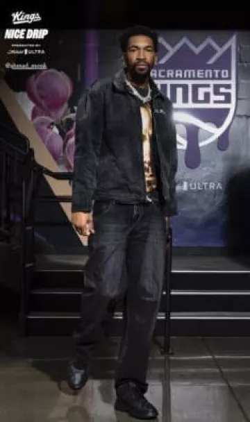 Chaqueta de trabajo Enfants Riches Déprimés Black Distressed Lined que usó Malik Monk en la cuenta de Instagram @washwizards