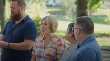 Pilcro The Keira Collared Button-Front Blouse worn by Erin Napier as seen in Home Town (S09E04)