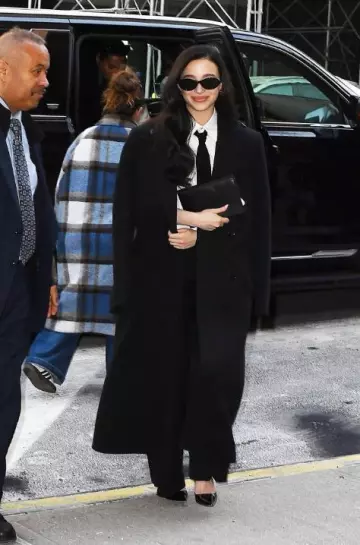 Proenza Schouler Reed Brushed Wool Long Coat worn by Mikey Madison at The Drew Barrymore Show on January 23, 2025