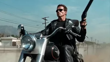Terminator 2 Leather Jacket of The Terminator (Arnold Schwarzenegger) in Terminator 2: Judgment Day