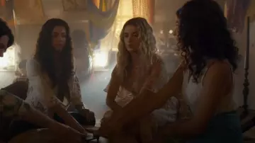 Verba Cover Up Dress worn by Evelyn Goodwin (Devin Cecchetto) as seen in The Way Home (S03E05)