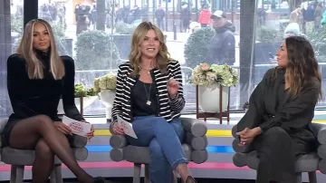 Kimono Massimo Dutti Flowing Linen Blend en verde oscuro usado por Melissa Garcia como se ve en Today el 31 de enero de 2025