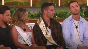 Pretty Little Thing Blue Textured Chiffon Asymmetric Hem Corset worn by Elma Pazar as seen in Love Island: All Stars (S02E08)