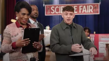 Uniqlo Oversized Shirt Jacket worn by Jacob Hill (Chris Perfetti) as seen in Abbott Elementary (S04E13)