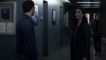 Theory Clariene Coat worn by Lois Lane (Bitsie Tulloch) as seen in Superman & Lois (S04E03)