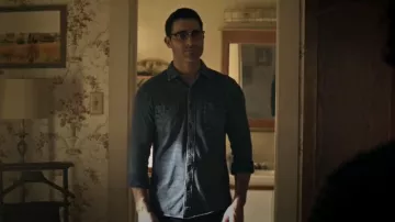 Lee® Men's Legendary Workwear Denim Overshirt worn by Clark Kent (Tyler Hoechlin) as seen in Superman & Lois (S04E07)