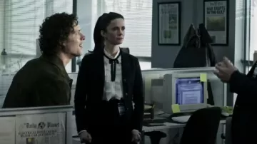 Rag & Bone Slade Jacket worn by Lois Lane (Bitsie Tulloch) as seen in Superman & Lois (S04E07)