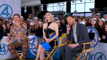 Pantalones Brooks Brothers Cotton Madras en patrón de sobreimpresión flameada usado por Pedro Pascal como se vio en Good Morning America el 4 de febrero de 2025