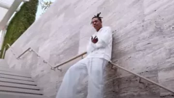 Moncler x Rick Owens Pantalones 'Belas' Blancos de Pierna Ancha usados por Lil Baby en Lil Baby - So Sorry