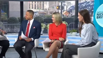 Tod's Double-collar Poplin Shirt worn by Nicole Brydon Bloom as seen in Today on February 7, 2025