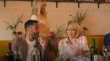 River Island Paisley Print Shirt Medium Pink worn by Felicity Sanderson (Joanna Lumley) as seen in Amandaland (S01E03)