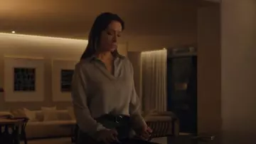 Vince Women's Pullover Polo worn by Dr. Amy Larsen (Molly Parker) as seen in Doc (S01E03)
