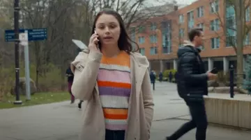 Piece Brandon Sweater worn by Katie Hamda (Charlotte Fountain-Jardim) as seen in Doc (S01E04)