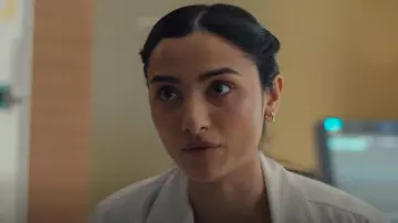 Madewell Hexagon Huggies worn by Dr. Sonya Maitra (Anya Banerjee) as seen in Doc (S01E05)