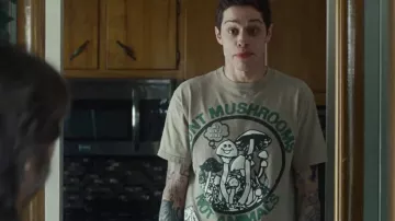 Hunt Mushrooms Not Animals T-Shirt of Scott Carlin (Pete Davidson) in The King of Staten Island