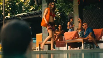 JW Anderson Orange Cotton Popcorn Basket Tote Bag worn by Chelsea (Aimee Lou Wood) as seen in The White Lotus (S03E01)