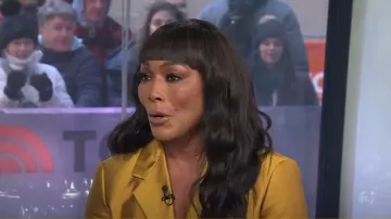 Blazer Max Mara Malaga en ambre porté par Angela Bassett comme on le voit dans Today le 17 février 2025